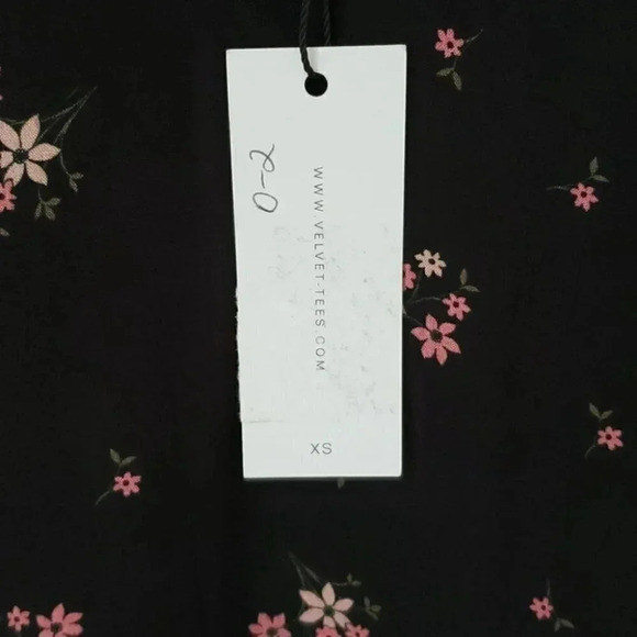NWT Velvet Winola Floral Printed Challis D… - Picture 9 of 11